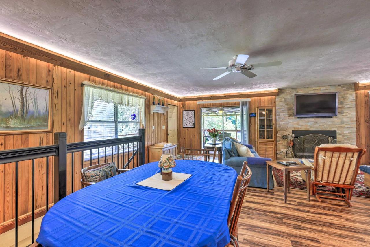 Charming Abode With Dock On The Suwannee River Bell Ngoại thất bức ảnh