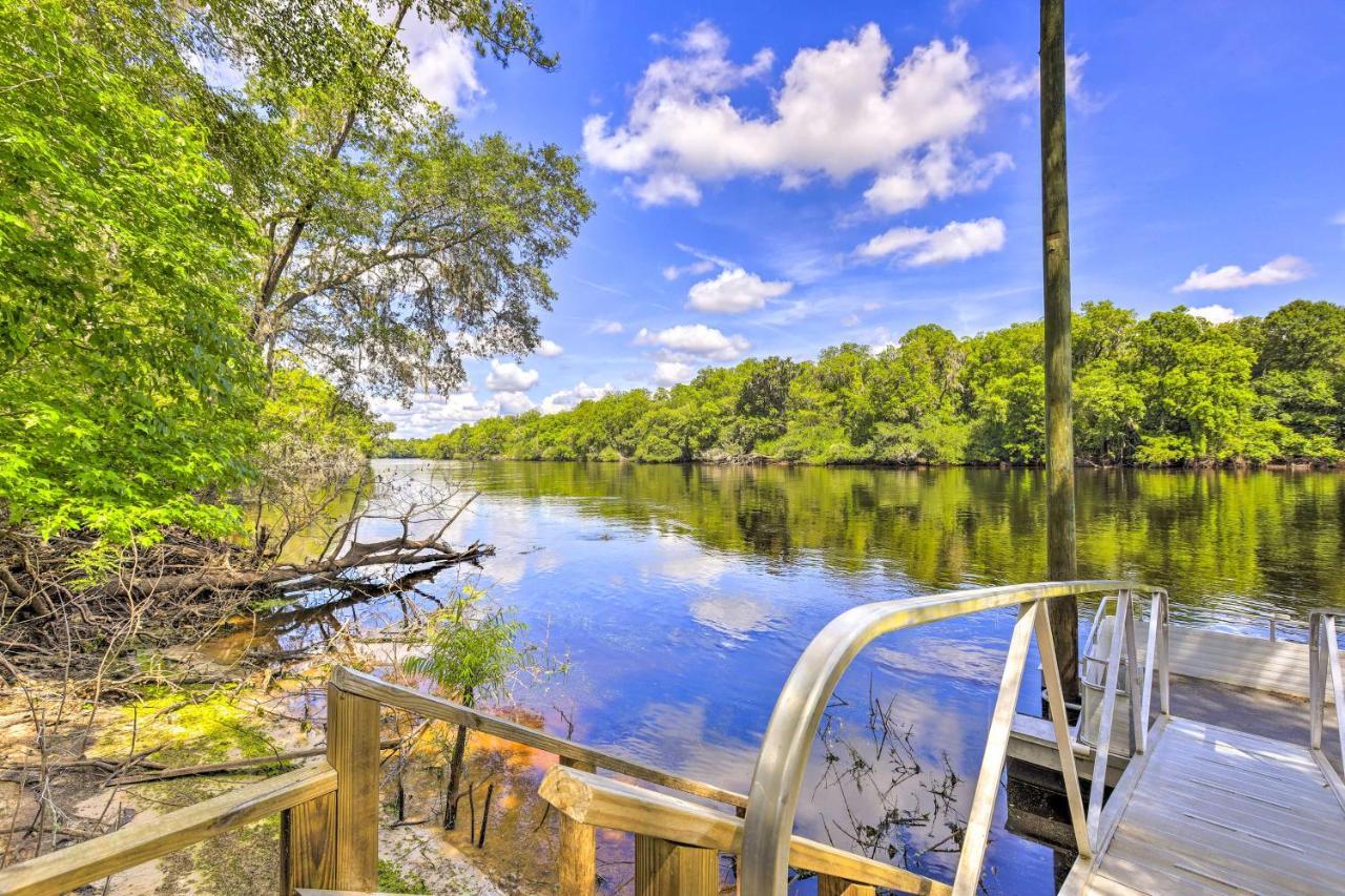 Charming Abode With Dock On The Suwannee River Bell Ngoại thất bức ảnh